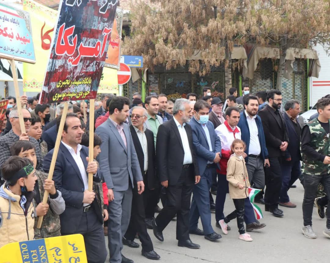 حضورمحمد رضا عبدالله نژاد فرماندار شهرستان چالدران در مراسم راهپیمایی روز جهانی قدس در چالدران