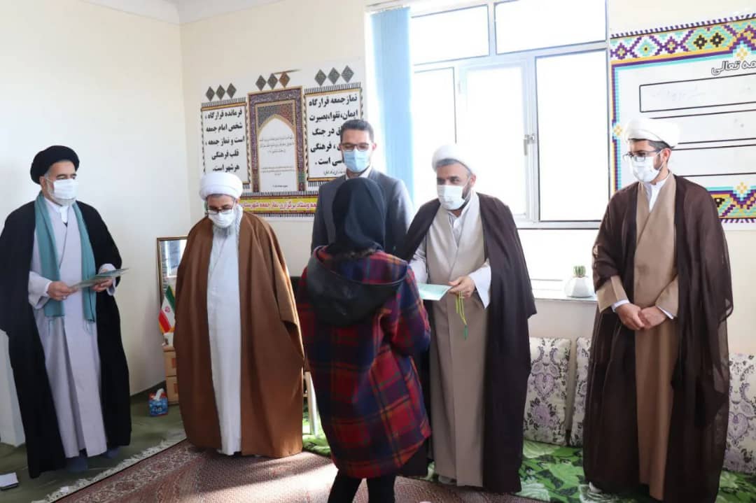 ✅با حضور عبدالله نژاد فرماندارشهرستان چالدران ،حجت الاسلام والمسلمین محمدزاده امام جمعه شهرستان، جلسه هم اندیشی ستاد باز سازی عتبات عالیات در محل دفتر امام جمعه شهرستان برگزار شد.