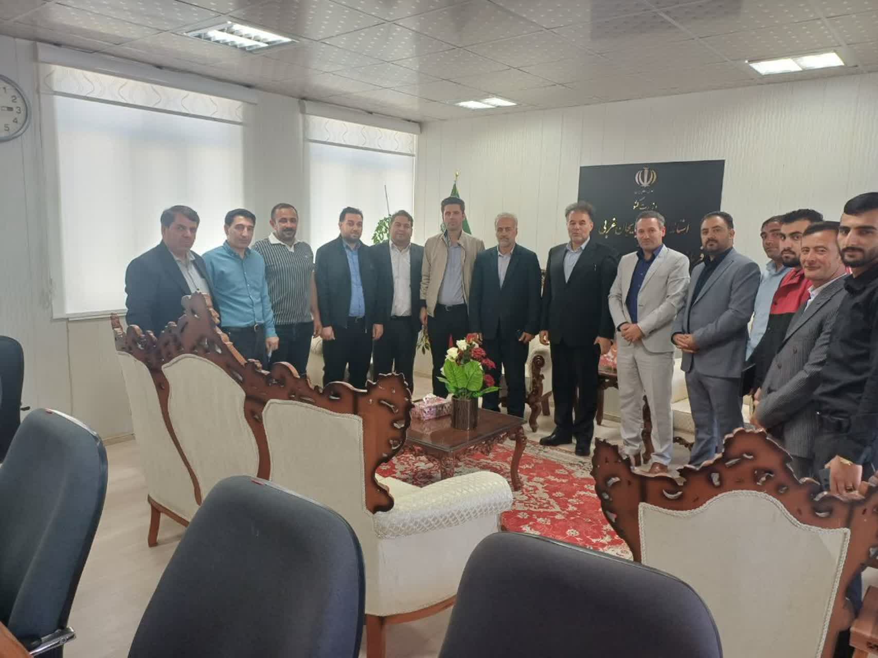 نشست صمیمی فرماندار با اصحاب رسانه چالدران