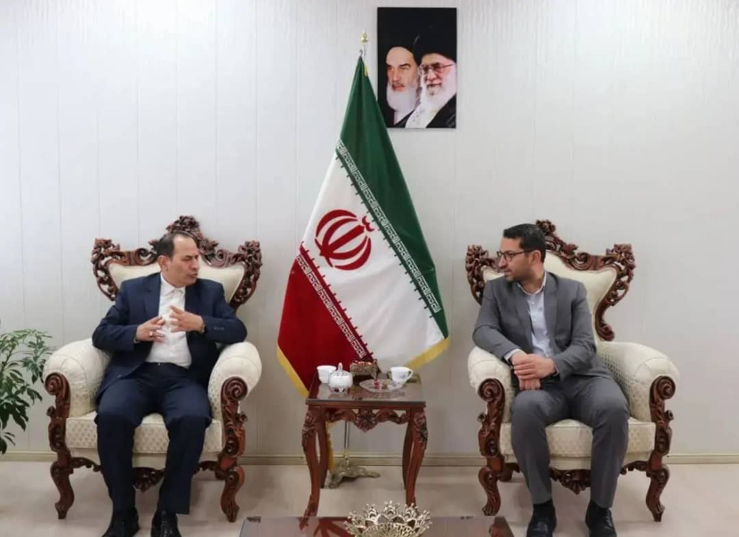 با حضور محمد رضاعبدالله نژاد فرماندارشهرستان چالدران و مدیرکل امور اتباع مهاجرین خارجی استان آذربایجان غربی آخرین وضعیت قاچاق اتباع افغانی مورد بحث و بررسی قرار گرفت.