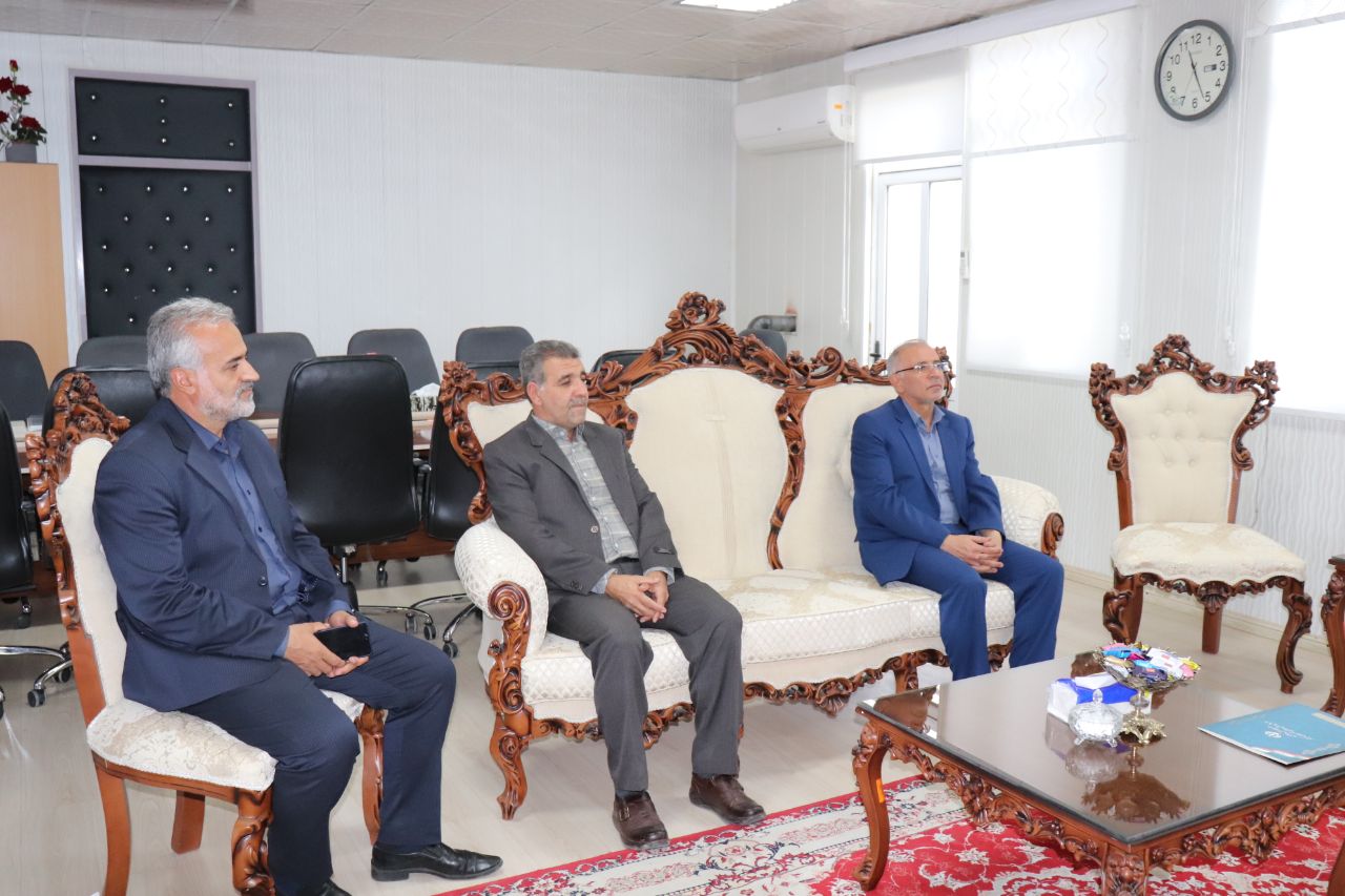 جلسه تکریم و معارفه رئیس جدید اداره ورزش و جوانان شهرستان چالدران برگزار شد.