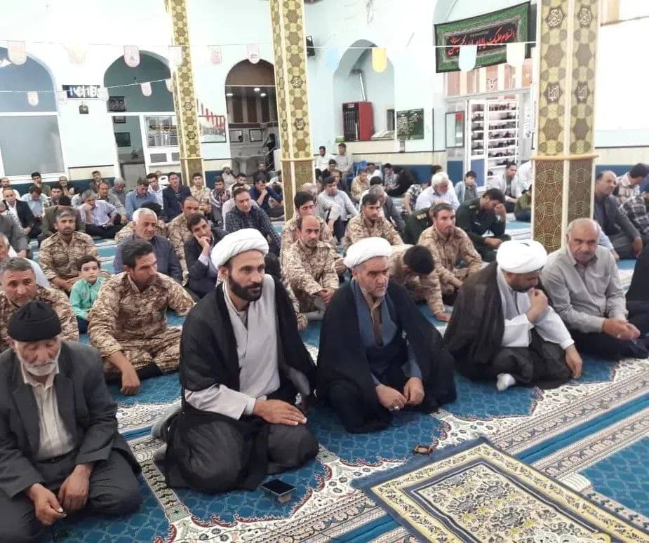 حضور فرماندار شهرستان چالدران در آئین نماز جمعه