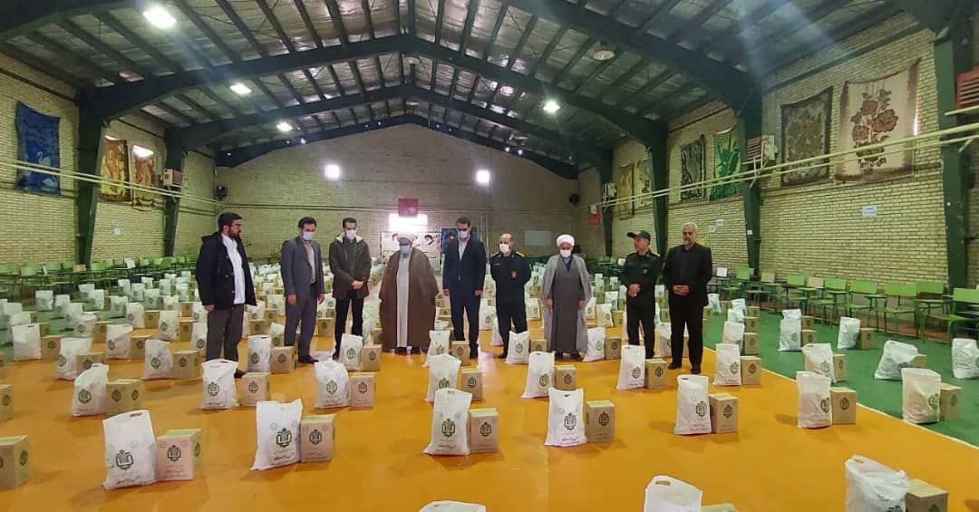 ✅در آستانه شب های قدر با حضور محمد رضا عبدالله نژاد فرماندار شهرستان چالدران 900بسته معیشتی از محل اعتبارات بنیاد علوی بین مددجویان تحت حمایت کمیته امداد امام (ره) توزیع شد.
