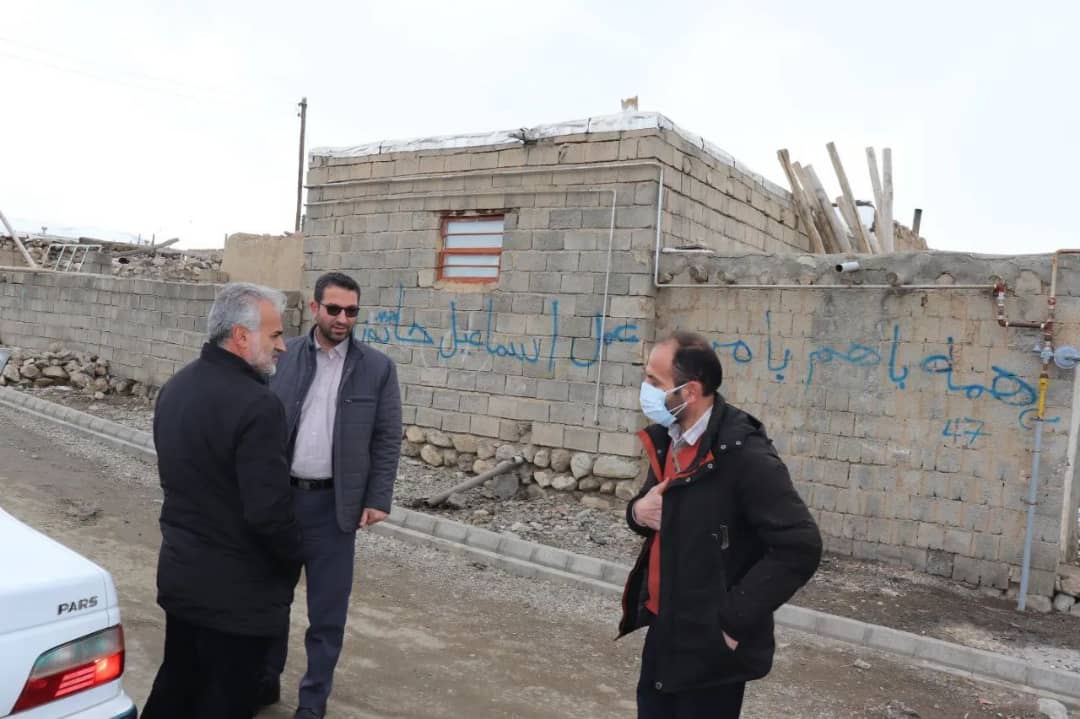 ✅عبدالله نژاد فرماندار شهرستان چالدران به همراه ابراهیم زاده معاون سیاسی ،امنیتی واجتماعی فرماندار با حضور در روستای اینجه رستم بیگ مسائل و مشکلات اهالی روستا را مورد بررسی قرار دادند.