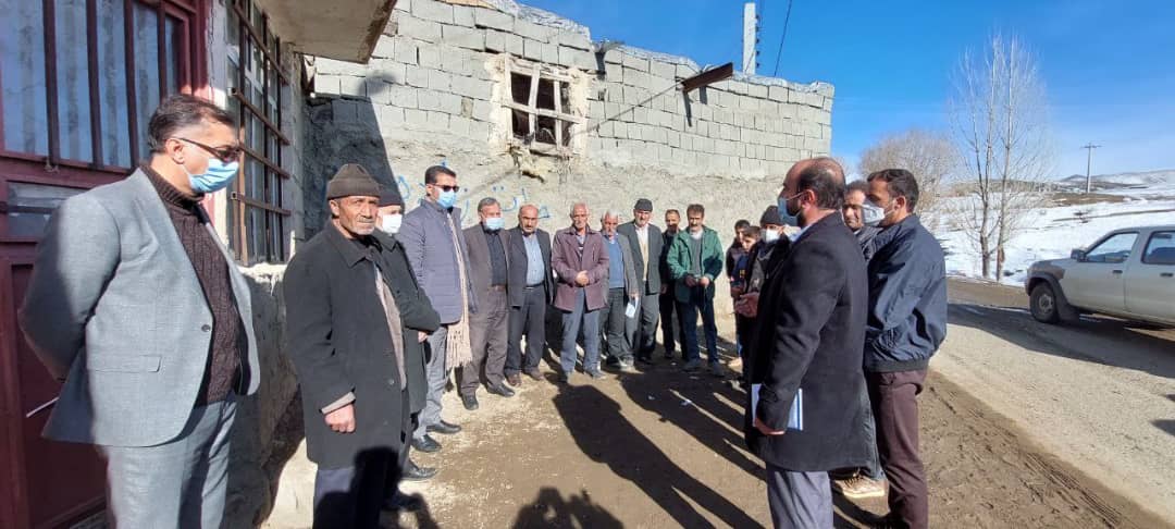 ✅عبدالله نژاد فرماندار شهرستان چالدران در تداوم سفرهای روستایی خود با اهالی روستاهای تات کندی ،قره جه وران سفلی ،علیا اینجه ،انبار علیا و سفلی دیدار و از نزدیک مسائل و مشکلات این روستاها را مورد برر