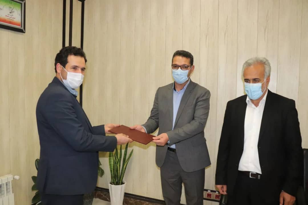 ✅به مناسبت 14 اسفند سالروز تاسیس کمیته امداد امام خمینی (ره) فرماندار شهرستان چالدران ، با مدیر و کارمندان کمیته امداد امام خمینی (ره) این شهرستان دیدار کردند.