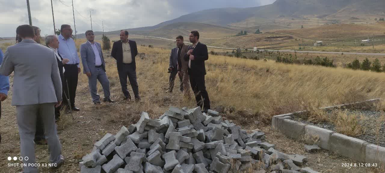 💢بازدید فرماندار چالدران از عملیات اجرای طرح ساماندهی یادمان شهدای گمنام در شهرستان چالدران