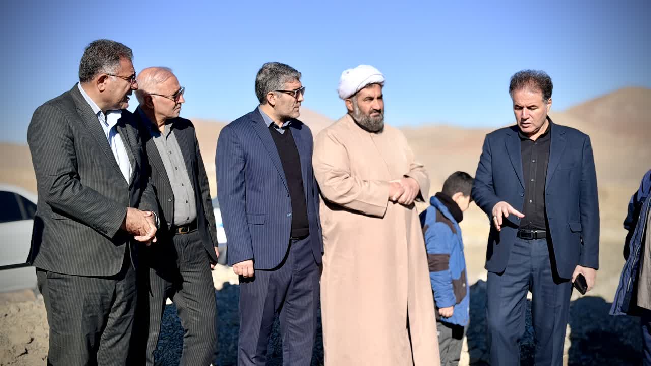 بازدید فرماندار چالدران از طرح آبرسانی جبارکندی