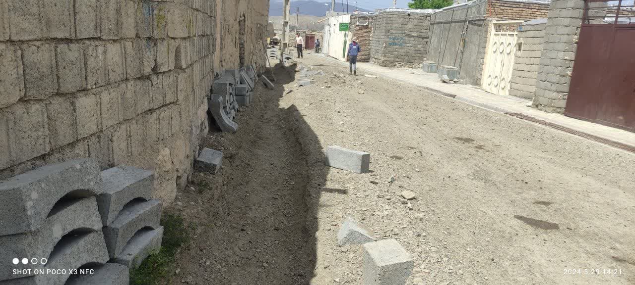 💢فرماندار چالدران از روند اجرایی طرح هادی روستای بابالو بازدید کرد ✍️به گزارش روابط عمومی فرمانداری چالدران محمد رضا عبداله نژاد فرماندار شهرستان در این بازدید با اشاره به اینکه امسال چهارده طرح ع