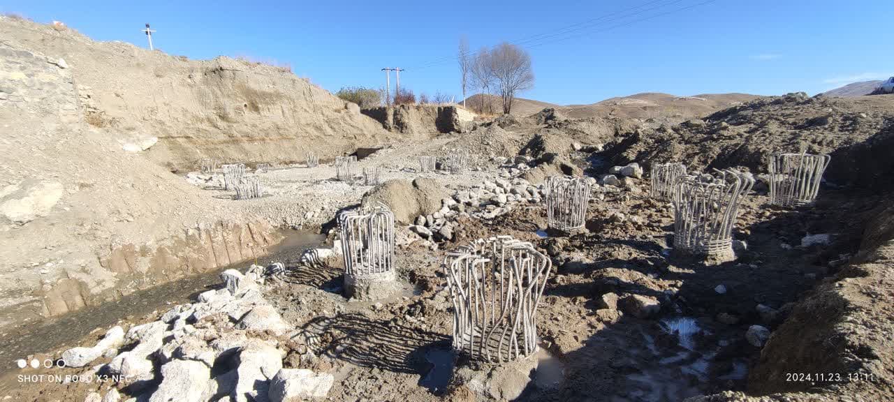 💢فرماندار شهرستان چالدران از روند اجرایی پل روستای قرخ بلاغ بازدید کرد