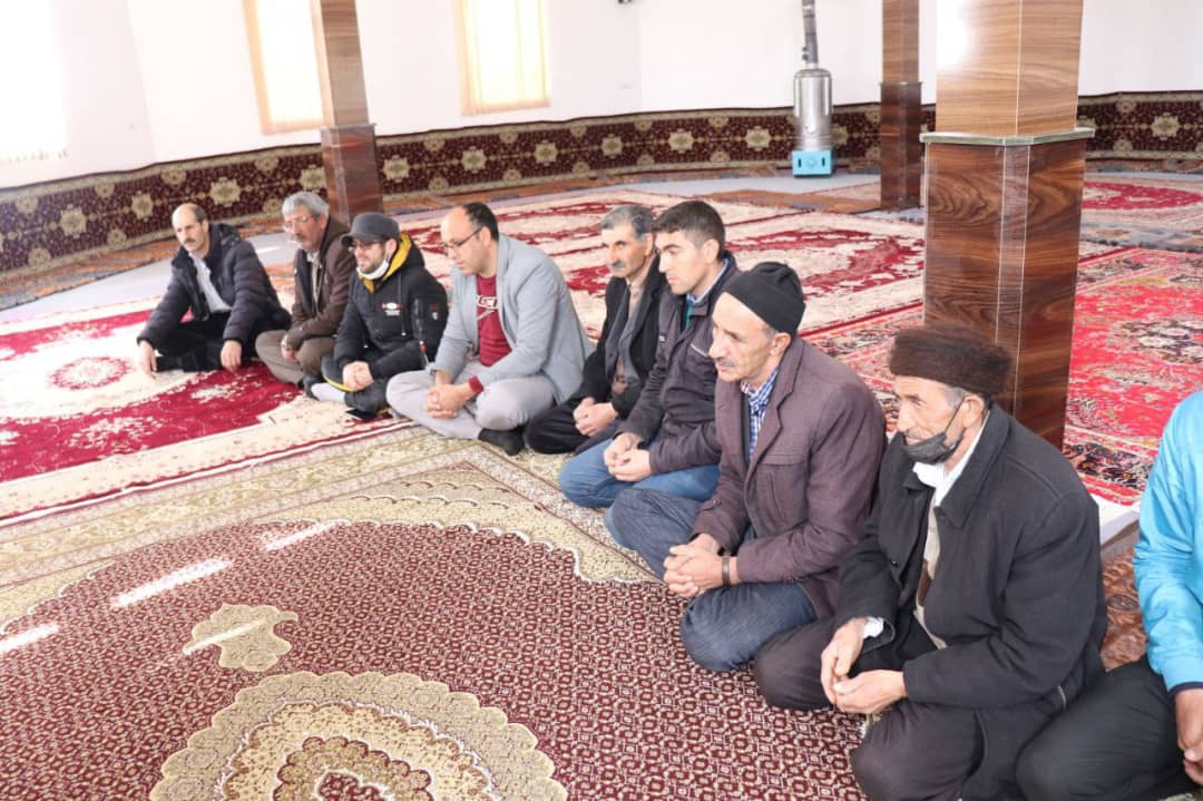  ✅عبدالله نژاد فرماندار شهرستان چالدران به همراه ابراهیم زاده معاون سیاسی ،امنیتی و اجتماعی فرماندار از روستای صفر مرزی چخور کند دیدار نمودند.