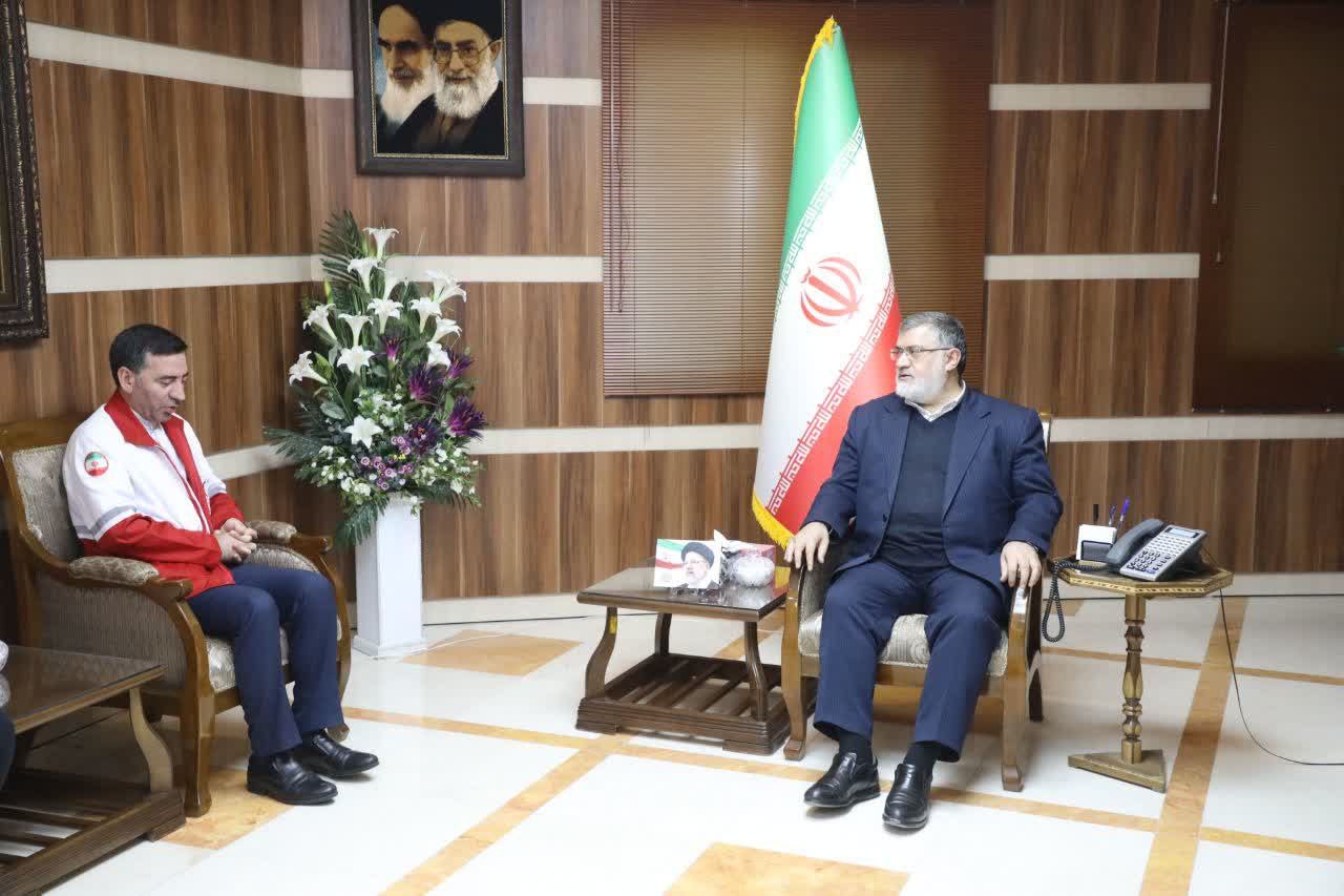 دیدار معاون حقوقی و املاک و هماهنگی امور استانهای جمعیت هلال احمر با استاندار آذربایجانغربی
