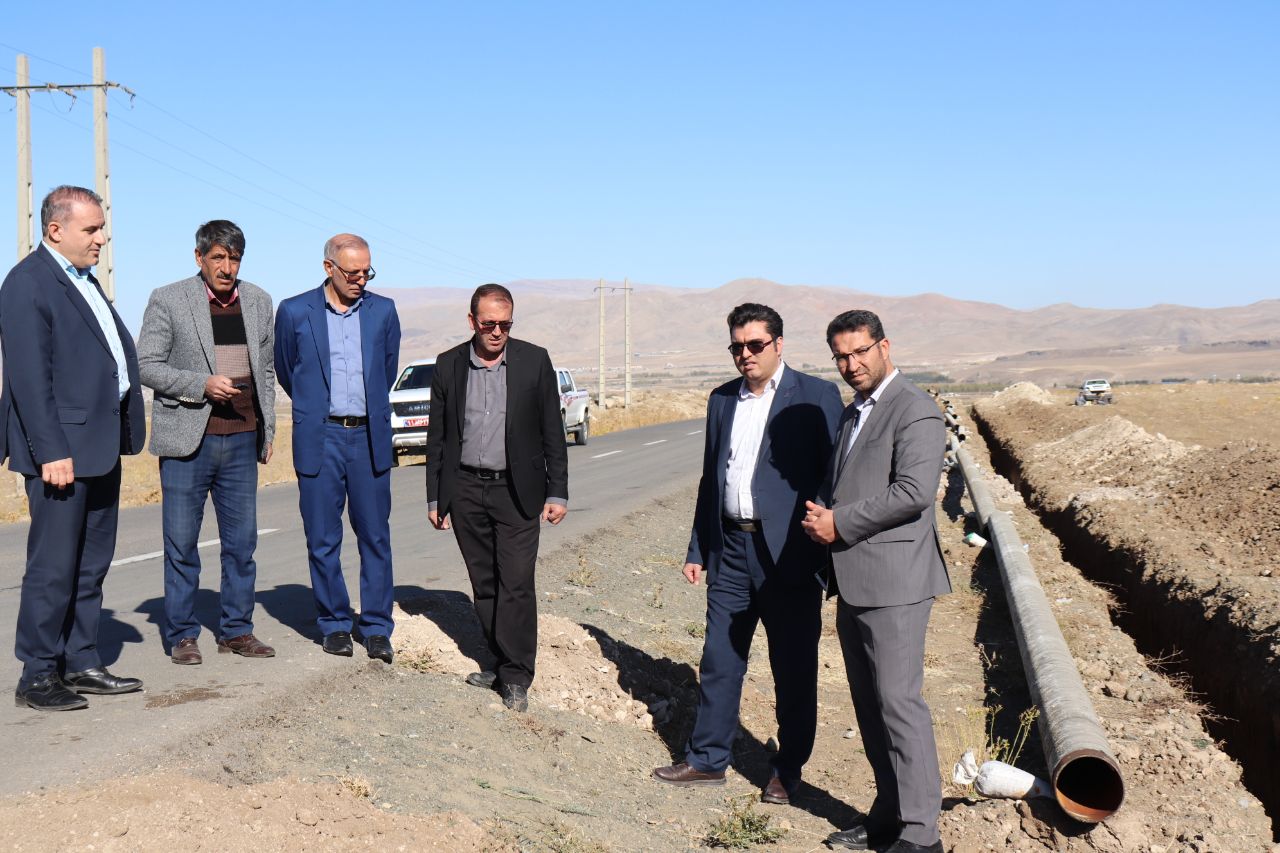 بازدید فرماندار شهرستان چالدران از روند اجرایی پروژه گاز رسانی محور شیخ سلو - ناور