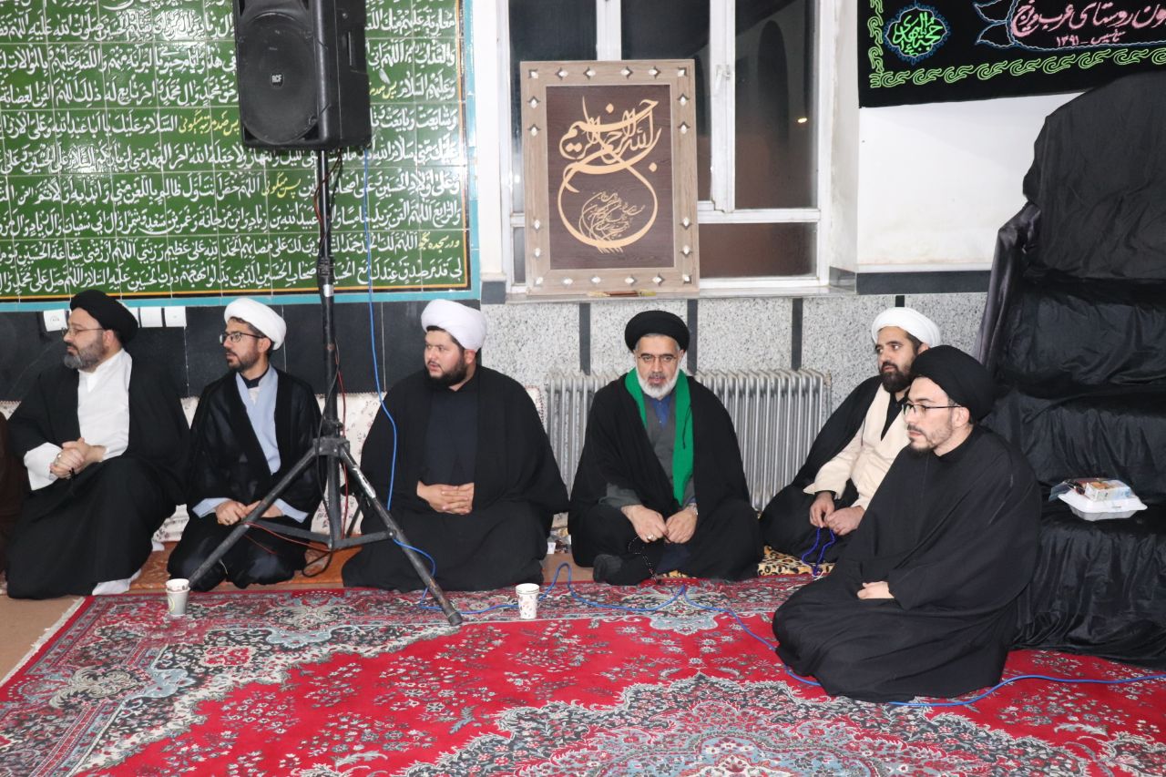 برگزاری مراسم سوگواری سالروز شهادت حضرت فاطمه زهرا (س) با حضور فرماندار شهرستان چالدران در مسجد روستای عرب دیزج