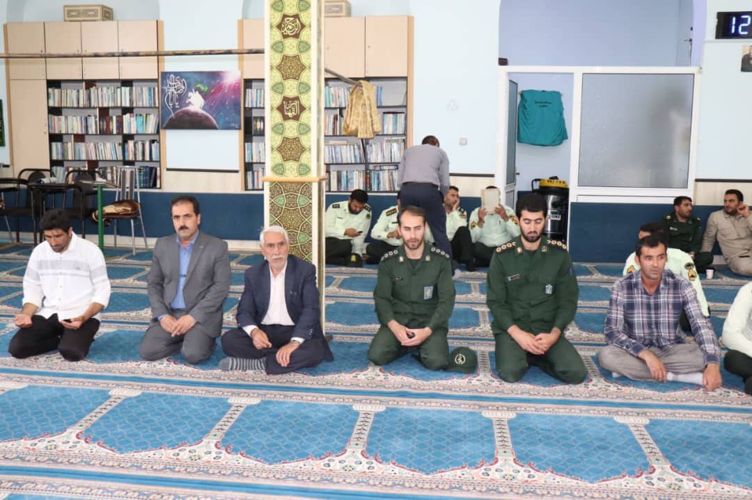 همزمان با سالروز شهادت شهید دکتر بهشتی و شهدای 7تیر با حضور محمدرضا عبدالله نژاد فرماندار شهرستان چالدران مراسم گرامی داشتی در مسجد صاحب الزمان (عج) چالدران برگزار شد.