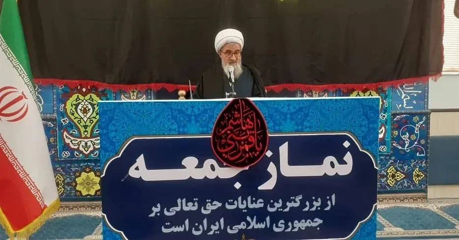 حضور فرماندار شهرستان چالدران در آئین نماز جمعه