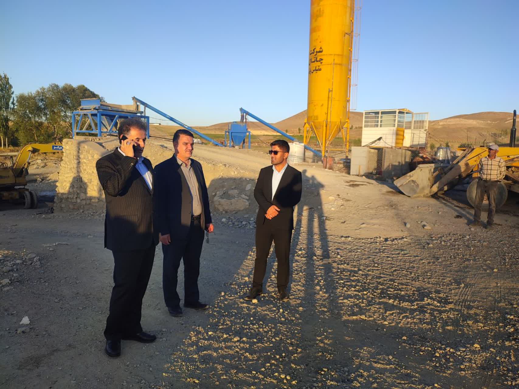 بازدید فرماندار چالدران  از روند اجرائی احداث  پل قرخ بلاغ