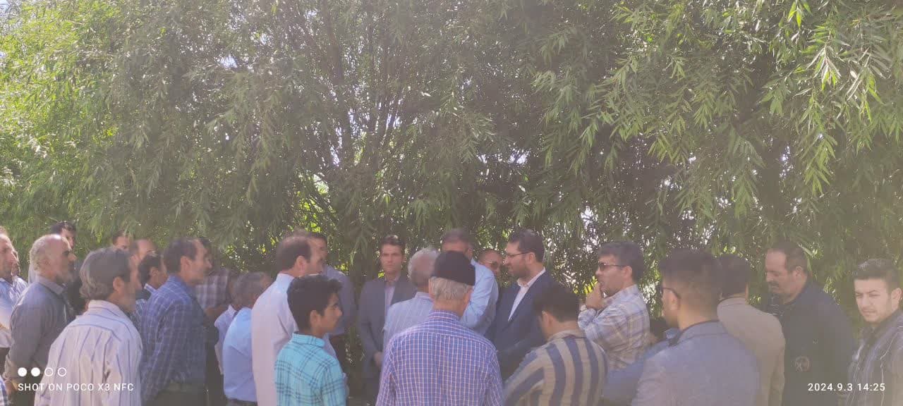 ازدید محمد رضا عبدالله نژاد فرماندار چالدران به همراه بخشدار مرکزی و جمعی از اعضای شورای اداری از روستای یومورو داش