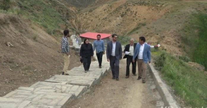 محمدرضا عبدالله نژاد فرماندار شهرستان چالدران از روند اجرایی مجتمع رفاهی ، تفریحی ، گردشگری و آب درمانی آبگرم معدنی بازدید و از نزدیک مسائل و مشکلات این مجتمع را مورد بررسی قرار داد .
