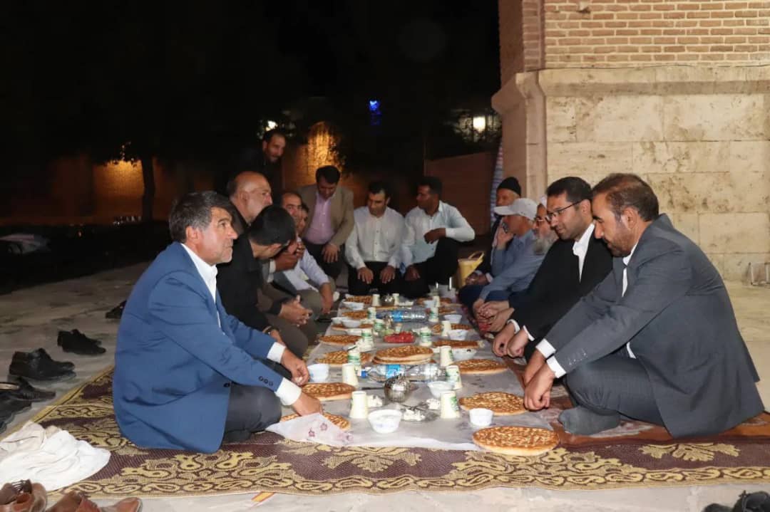 بازدید فرماندار شهرستان چالدران از روند آماده سازه مقبره سید صدرالدین جهت برگزاری هر چه باشکوه تر مراسم اولین پاسداشت حماسه جنگ چالدران