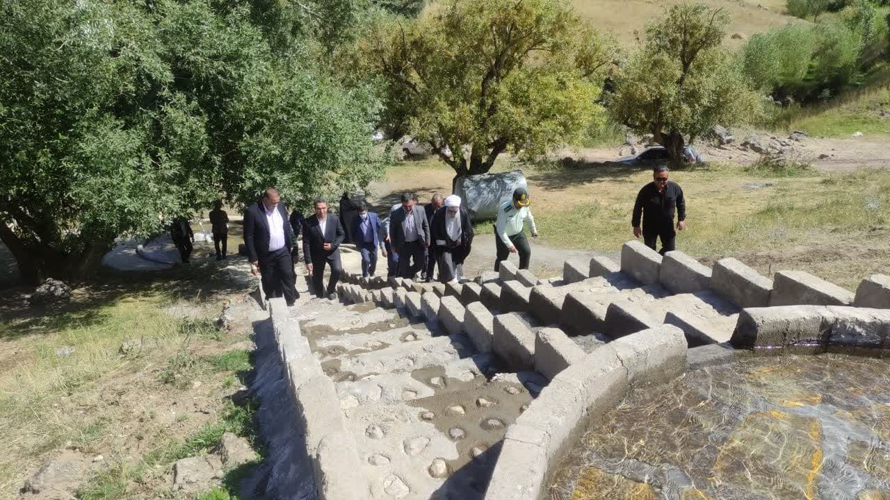 افتتاح فاز دو تفرجگاه شیرین بلاغی آواجیق با حضور معاون سیاسی ،اجتماعی استاندار آذربایجان غربی، نماینده مردم شهرستانهای ماکو،چالدران،شوط و پلدشت در مجلس شورای اسلامی ،فرماندار چالدران ،امام جمعه شهرس