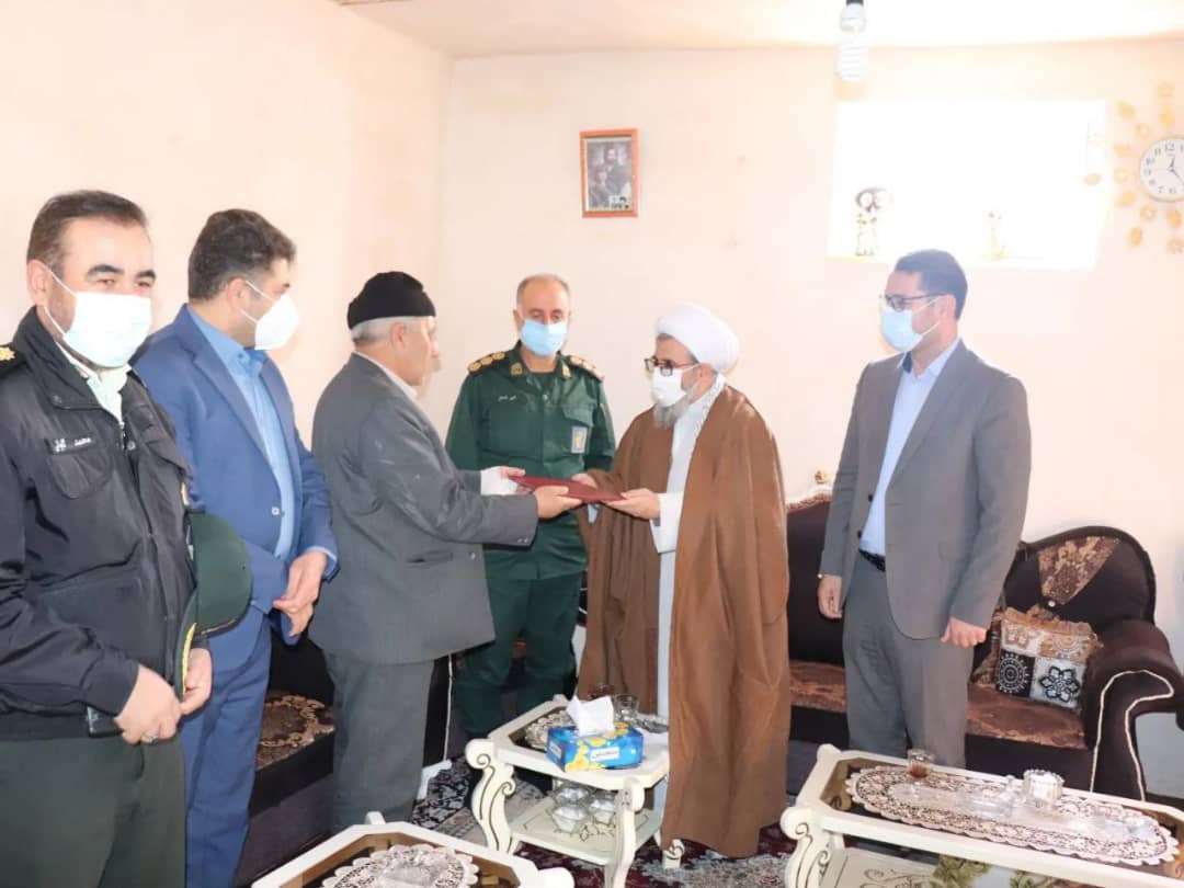 ✅همزمان با سالروز ولادت حضرت ابوالفضل العباس (ع) و روز جانباز با حضور عبدالله نژادفرماندارشهرستان چالدران، از جانبازان سرافراز تجلیل و قدر دانی شد.