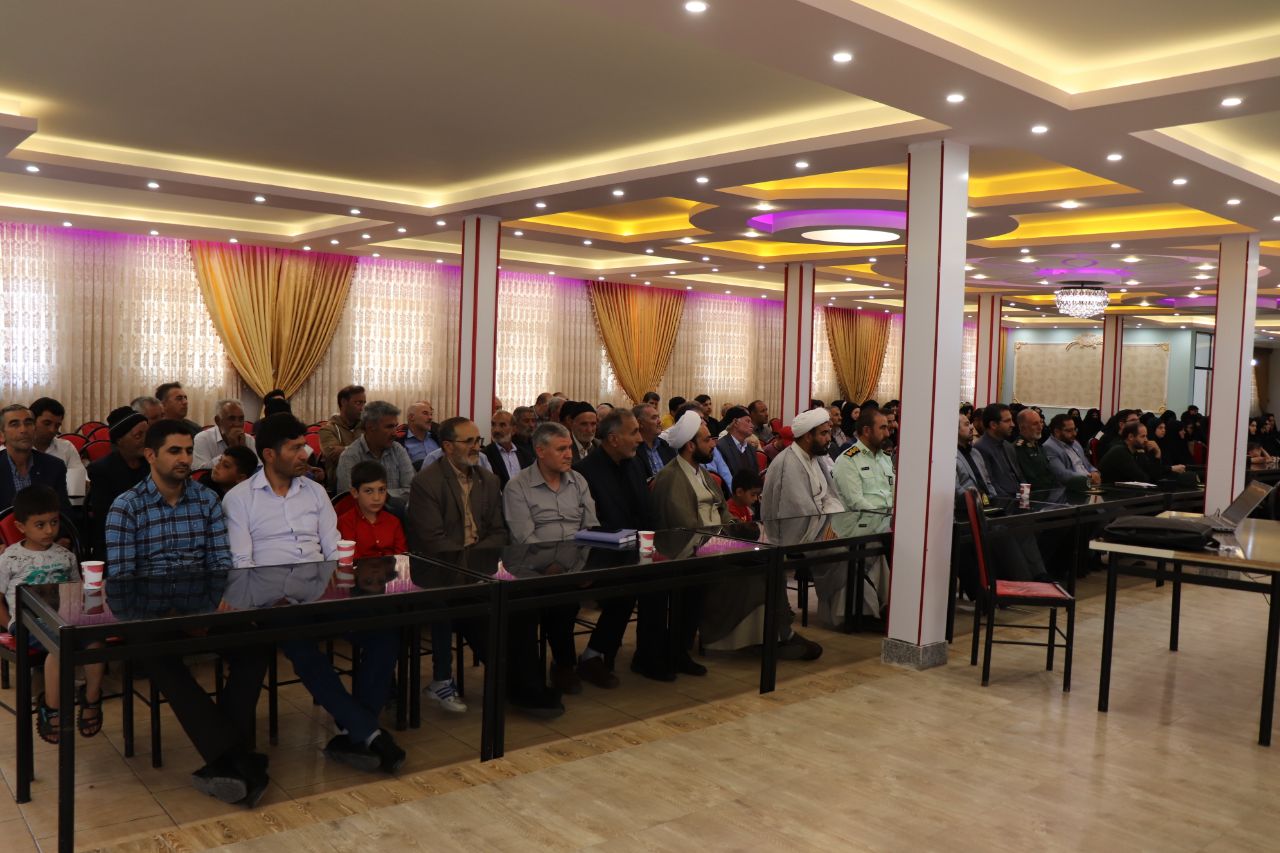 تجلیل از بازنشستگان نیروهای مسلح شهرستان چالدران