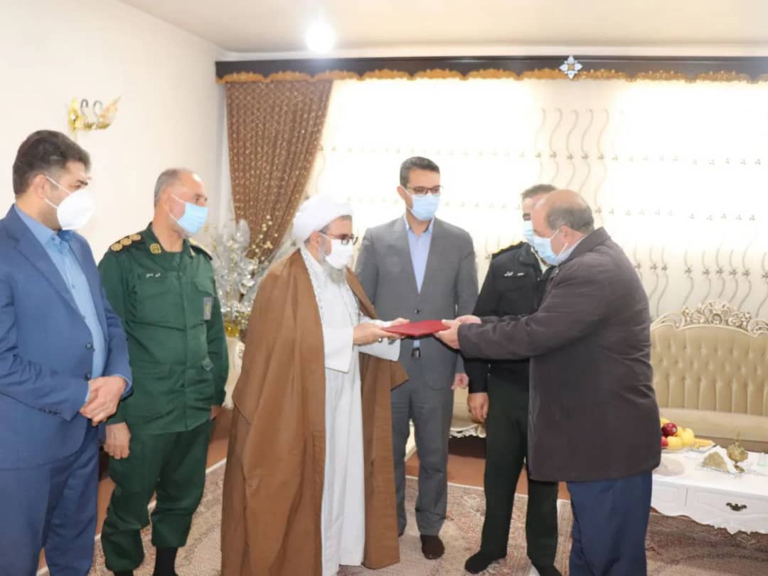 ✅همزمان با سالروز ولادت حضرت ابوالفضل العباس (ع) و روز جانباز با حضور عبدالله نژادفرماندارشهرستان چالدران، از جانبازان سرافراز تجلیل و قدر دانی شد.