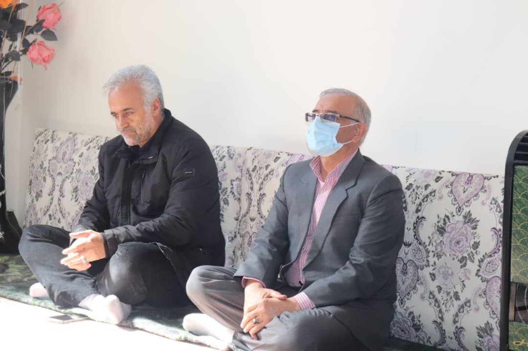 ✅عبدالله نژاد فرماندارشهرستان چالدران به همراه معاونین خود با حضور در دفتر امام جمعه با حجت الاسلام والمسلمین محمدزاده امام جمعه شهرستان دیدار و گفتگو کرد.