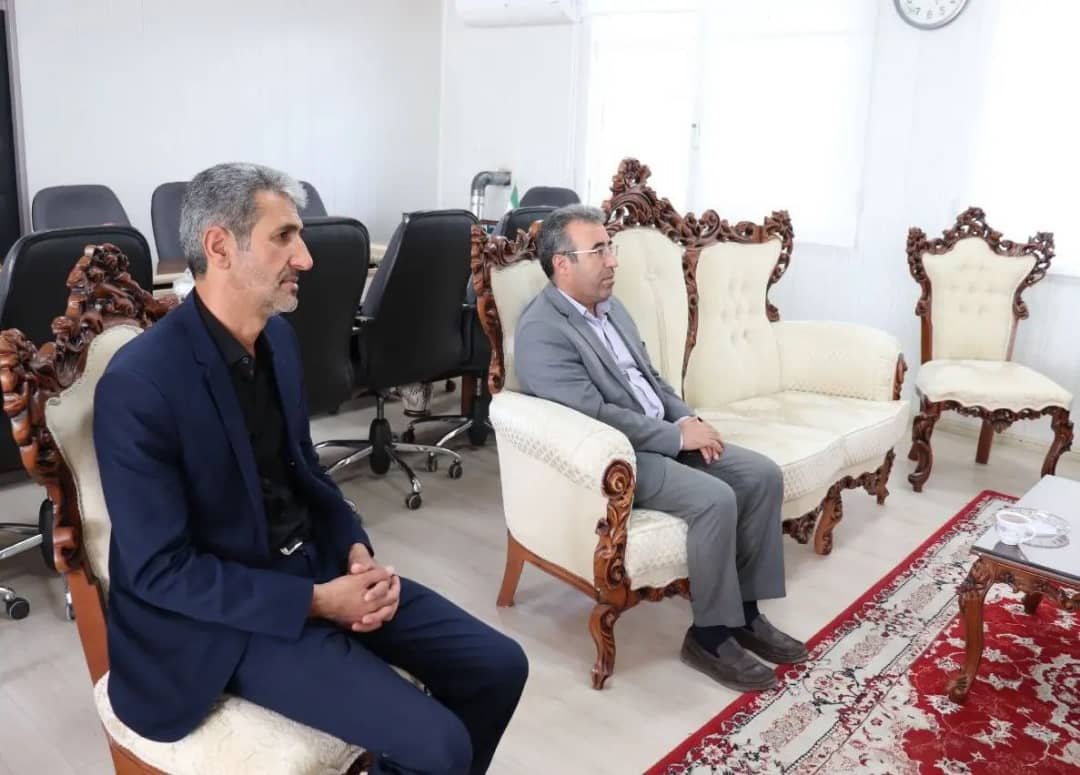  دیدار مدیر کل دامپزشکی استان آذربایجان غربی با محمد رضا عبدالله نژادفرماندار شهرستان چالدران