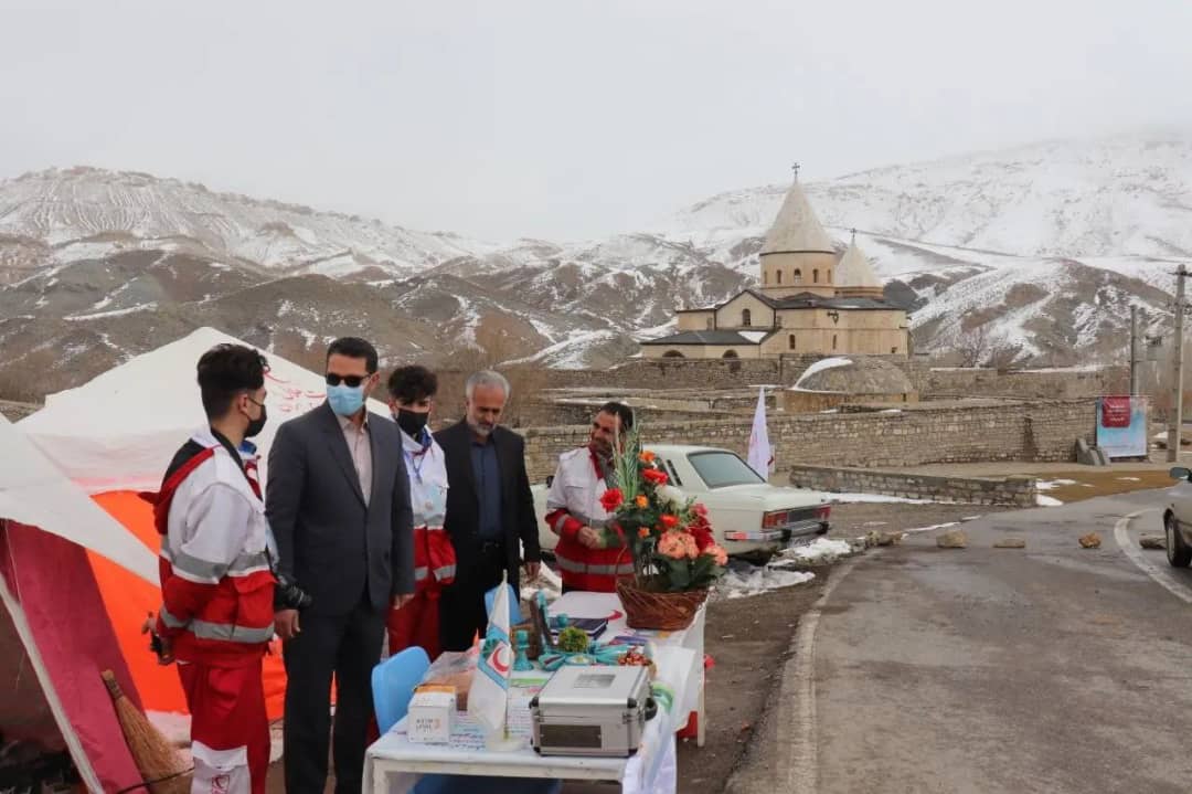 ✅عبدالله نژاد فرماندار شهرستان چالدران به همراه ابراهیم زاده معاون سیاسی، امنیتی و اجتماعی فرماندار این شهرستان از پایگاه نوروزی هلال احمر در قره کلیسا بازدید کرد.