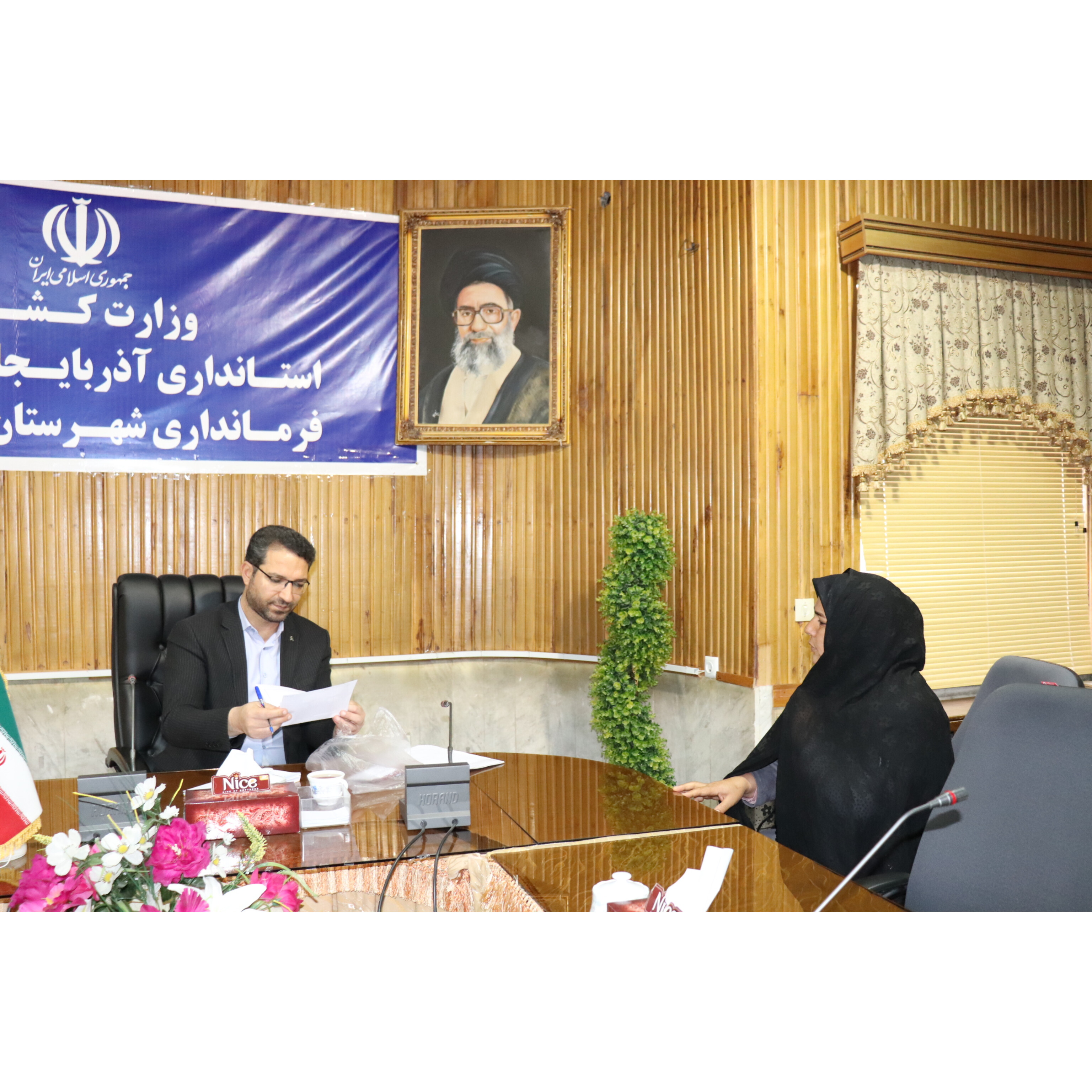 برگزاری ملاقات مردمی محمدرضا عبدالله نژاد فرماندار شهرستان چالدران با هدف توجه به نیازها و رفع مشکلات شهروندان