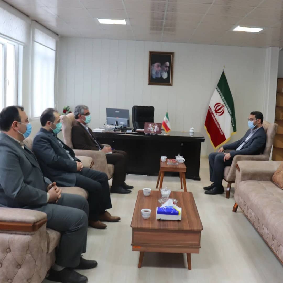 ✅با حضور عبدالله نژاد فرماندار شهرستان چالدران و مدیر کل ثبت احوال استان مسائل و مشکلات حوزه ثبت احوال چالدران مورد بحث و بررسی قرار گرفت.
